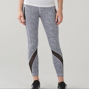Lululemon Inspire Ankle Tight II‎ Miss Mosaic White Legging Size 4